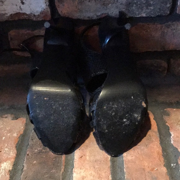 Steven snakeskin print ankle cuff sandals - Picture 4 of 4